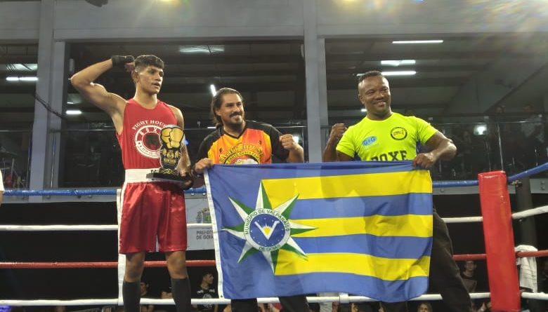 ATLETAS VALPARAISENSES CONQUISTAM MEDALHA DE OURO EM CAMPEONATO DE BOXE